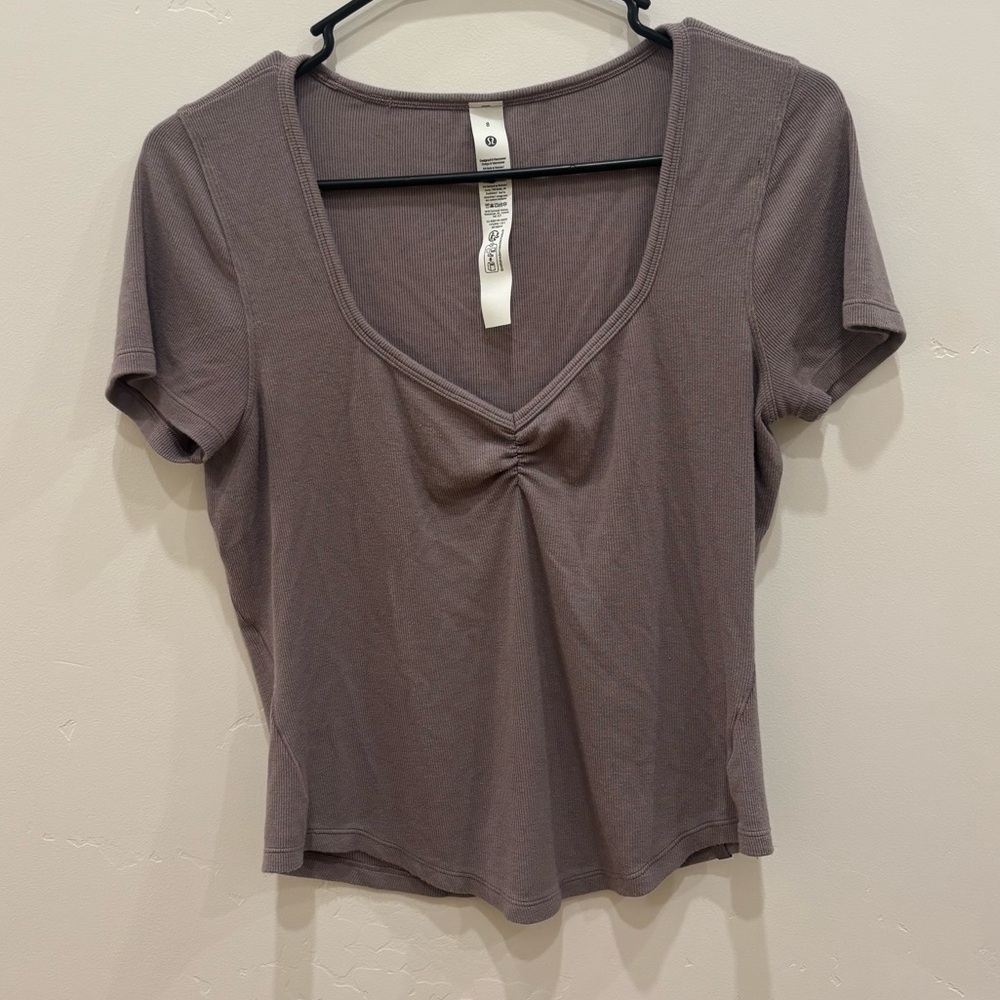 Lululemon hold tight sweetheart T-shirt